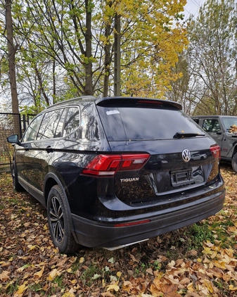 Volkswagen Tiguan Allspace cena 57500 przebieg: 60000, rok produkcji 2018 z Sosnowiec małe 172